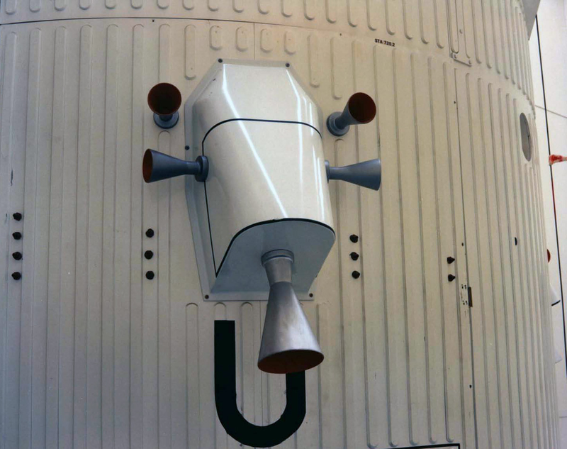 Illustration for article titled Newly Declassified Photos Show The Crewed USAF Spy Spacecraft That Almost Was